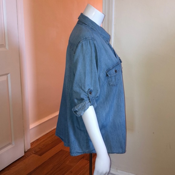 ❣️Perfect Go-To Denim Top ❣️ - Picture 2 of 8